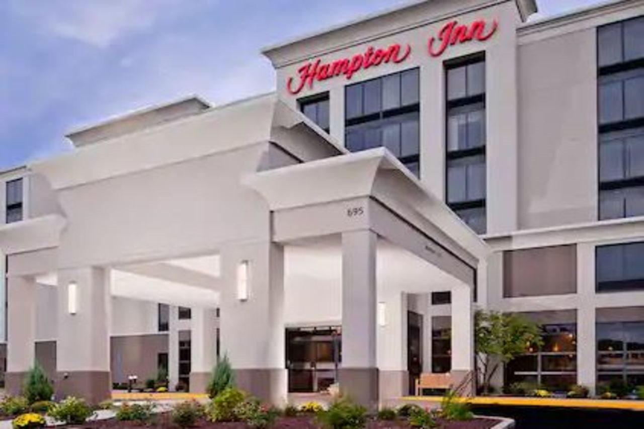 מלון Hampton By Hilton שלטון מראה חיצוני תמונה